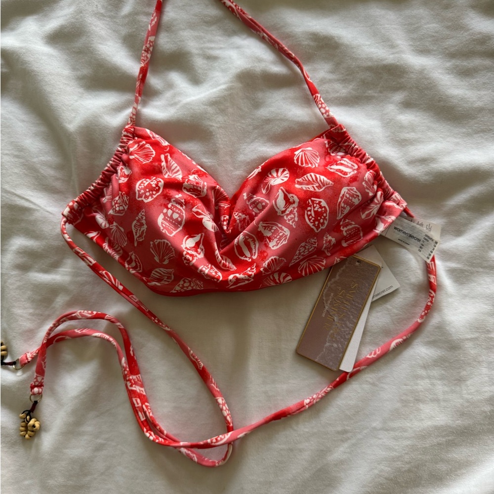 Red Bikini Set with Shell Print - Picture 10 of 10